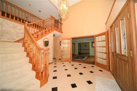 8265 Eagle Ridge Dr, Concord, OH 44077 photo 10