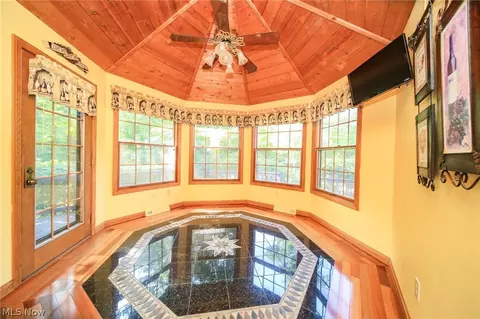 8265 Eagle Ridge Dr, Concord, OH 44077 photo 15