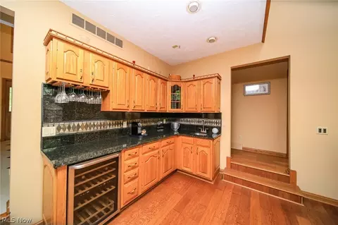 8265 Eagle Ridge Dr, Concord, OH 44077 photo 6
