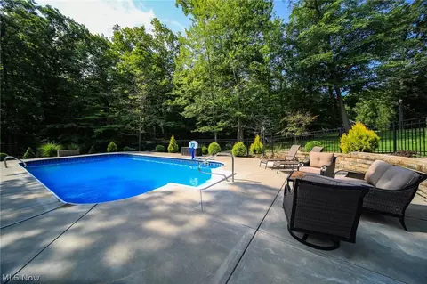 8265 Eagle Ridge Dr, Concord, OH 44077 photo 26