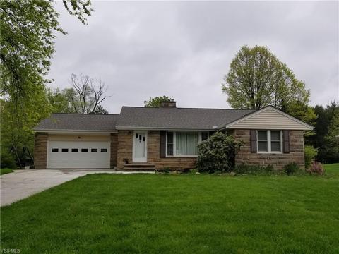 7015 Hemoga St, Independence, OH 44131 photo 2