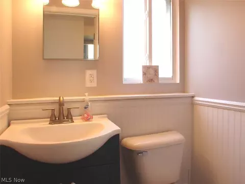 2416 Packard Dr, Lorain, OH 44055 photo 11