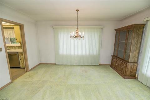 6370 Aster Dr, Independence, OH 44131 photo 7