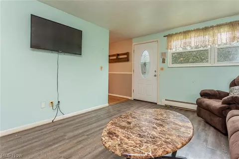 523 Case Ave, Elyria, OH 44035 photo 7