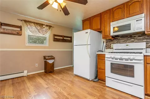 523 Case Ave, Elyria, OH 44035 photo 11