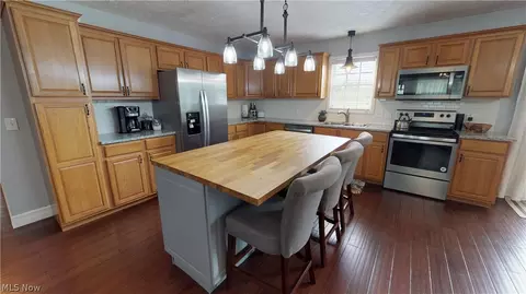 5935 Gerald Rd, Ashtabula, OH 44004 photo 3