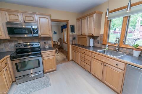 7050 Greenwood St, Independence, OH 44131 photo 9
