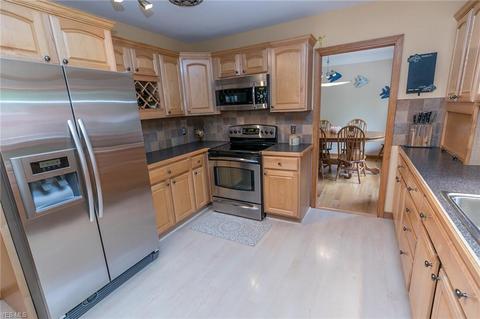 7050 Greenwood St, Independence, OH 44131 photo 8