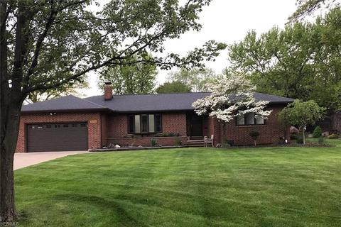 7050 Greenwood St, Independence, OH 44131 photo 1