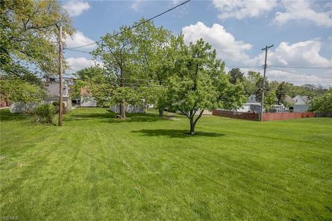 5147 Joseph St, Maple Heights, OH 44137 photo 32