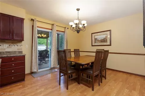 147 Parklane Dr, Lagrange, OH 44050 photo 5