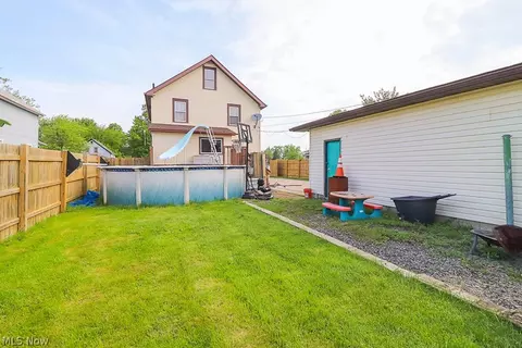 1688 E 32nd St, Lorain, OH 44055 photo 33