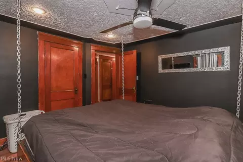 1688 E 32nd St, Lorain, OH 44055 photo 25