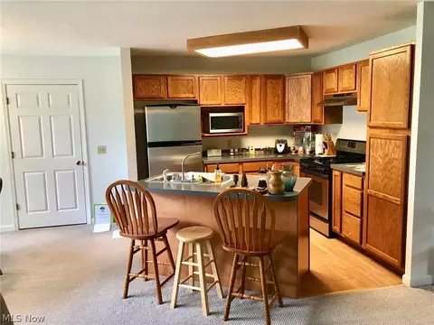 1933 Deerfield Dr, Ashtabula, OH 44004 photo 7