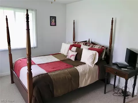 1933 Deerfield Dr, Ashtabula, OH 44004 photo 15