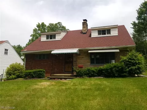 519 Crestview Ave, Akron, OH 44320 photo 1