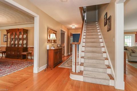 715 Overbrook Rd, Elyria, OH 44035 photo 4