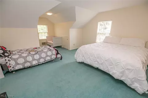935 Gulf Rd, Elyria, OH 44035 photo 17