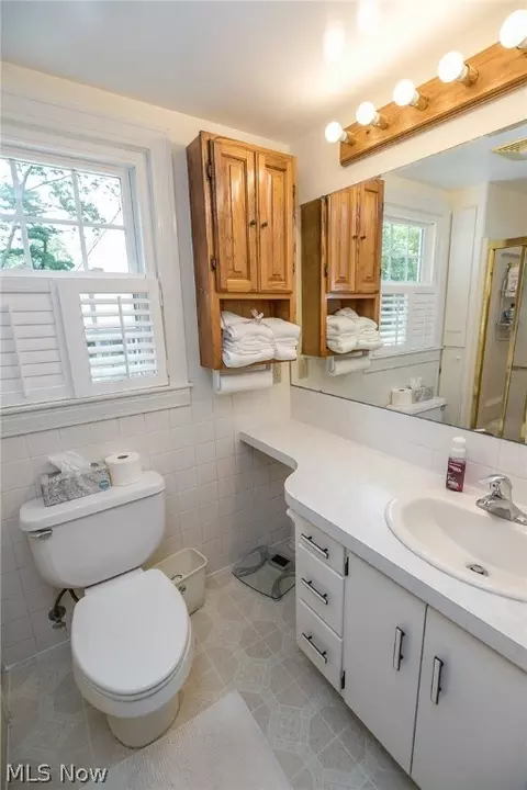 935 Gulf Rd, Elyria, OH 44035 photo 14