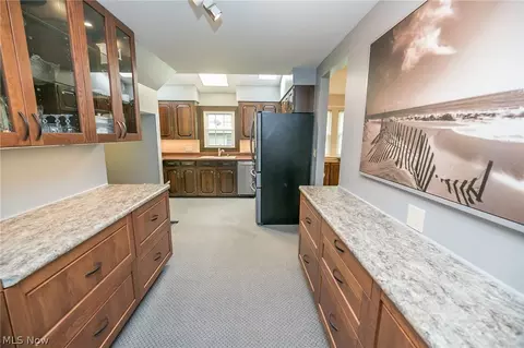 935 Gulf Rd, Elyria, OH 44035 photo 21