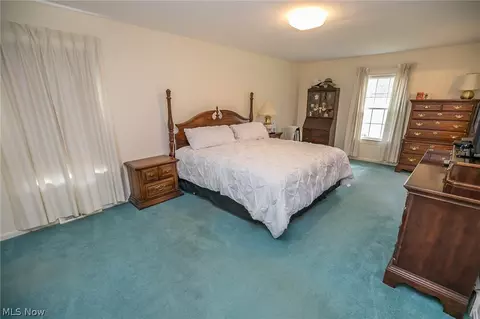 935 Gulf Rd, Elyria, OH 44035 photo 12