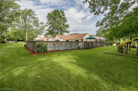 935 Gulf Rd, Elyria, OH 44035 photo 33