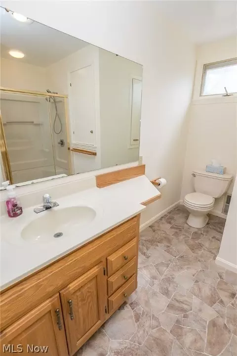 935 Gulf Rd, Elyria, OH 44035 photo 19