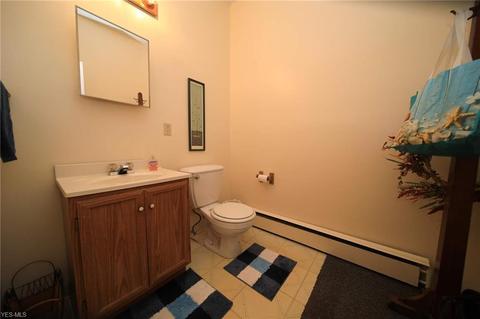 809 Lake Ave, Ashtabula, OH 44004 photo 30