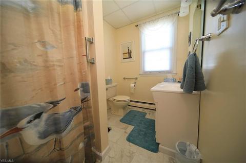 809 Lake Ave, Ashtabula, OH 44004 photo 27