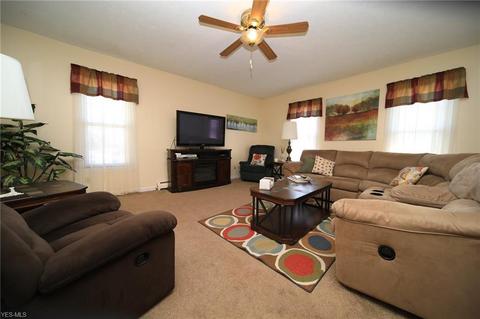809 Lake Ave, Ashtabula, OH 44004 photo 6