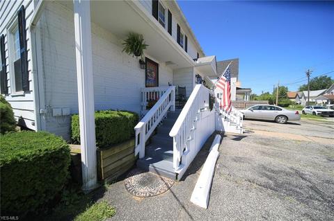 809 Lake Ave, Ashtabula, OH 44004 photo 4