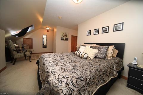 809 Lake Ave, Ashtabula, OH 44004 photo 22