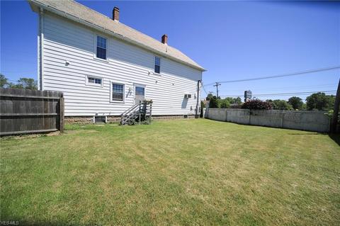 809 Lake Ave, Ashtabula, OH 44004 photo 5