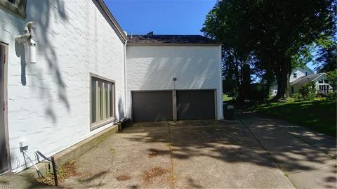 2810 Hull Rd, Huron, OH 44839 photo 2