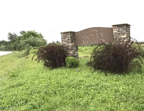 827 Melissa St NE, Bolivar, OH 44612