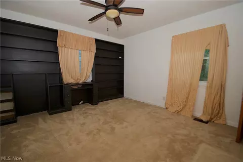 2023 E 45th St, Ashtabula, OH 44004 photo 16