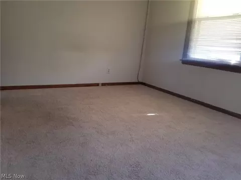 5218 Kain Ave, Ashtabula, OH 44004 photo 12