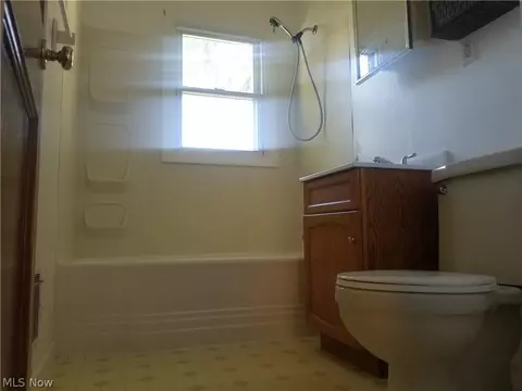 5218 Kain Ave, Ashtabula, OH 44004 photo 15