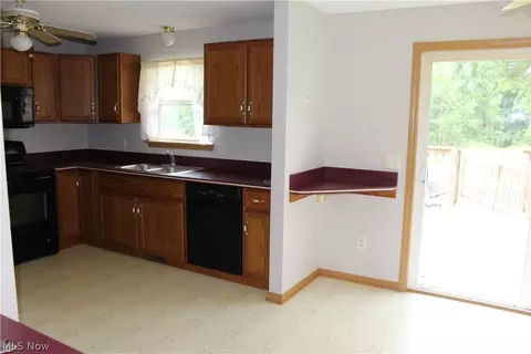 7016 Streeter Rd, Windham, OH 44288 photo 2
