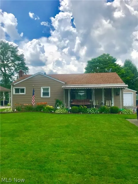 291 Overlook Blvd, Struthers, OH 44471 photo 1
