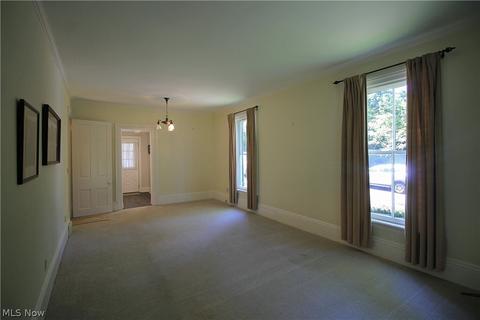 386 E Garfield Rd, Aurora, OH 44202 photo 12
