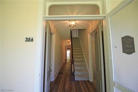 386 E Garfield Rd, Aurora, OH 44202 photo 3