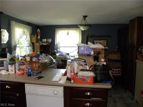 382 Abbe Rd N, Elyria, OH 44035 photo 3