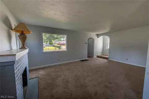2003 Spring Ave NE, Canton, OH 44714 photo 10