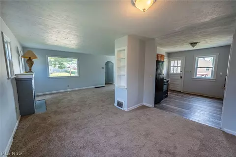 2003 Spring Ave NE, Canton, OH 44714 photo 12