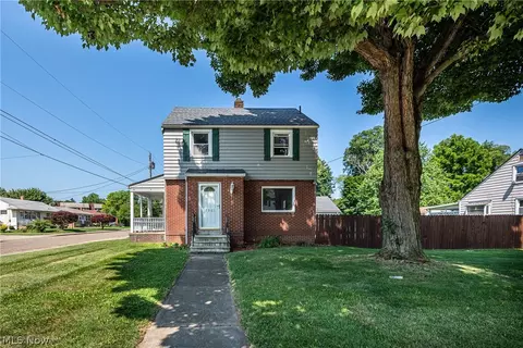 2003 Spring Ave NE, Canton, OH 44714 photo 1