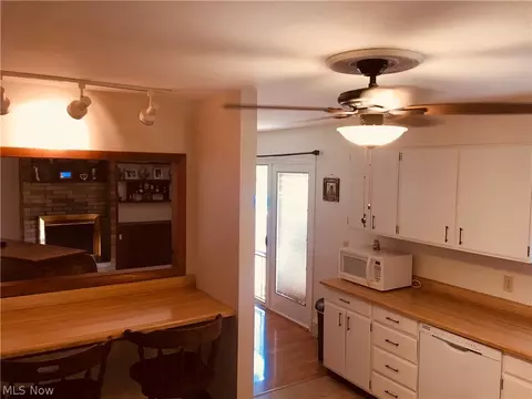 107 S Ridge Rd W, Conneaut, OH 44030 photo 4