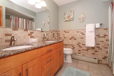 209 Vassar Ave, Elyria, OH 44035 photo 17