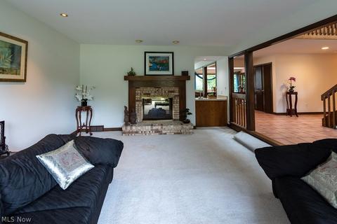 5493 Pine Ln, Solon, OH 44139 photo 5