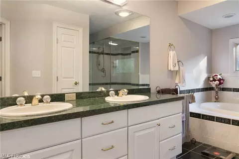 7135 Longview Dr, Solon, OH 44139 photo 16